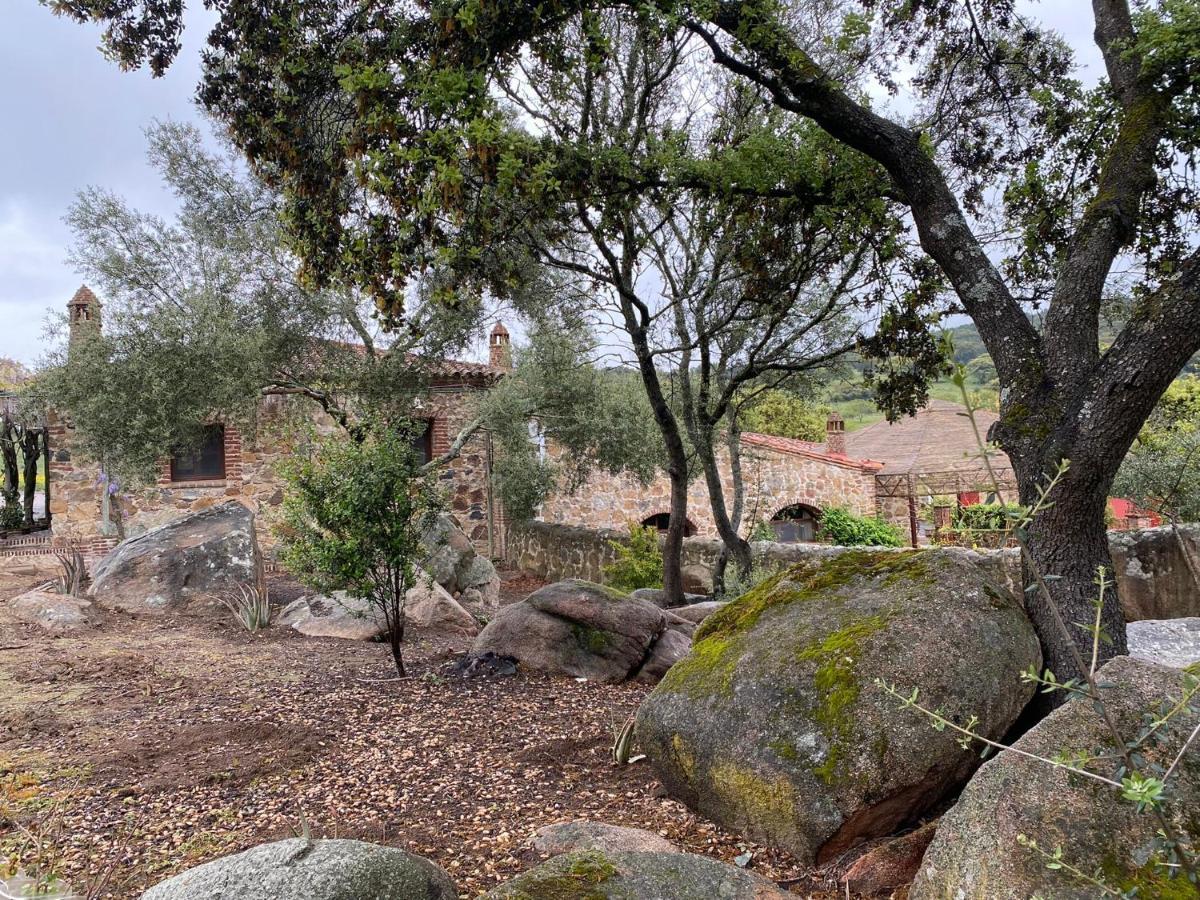 Casas Rurales Monasterio De Rocamador Almendral Luaran gambar