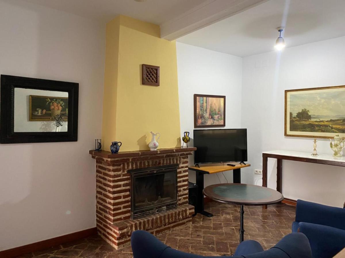 Casas Rurales Monasterio De Rocamador Almendral Luaran gambar
